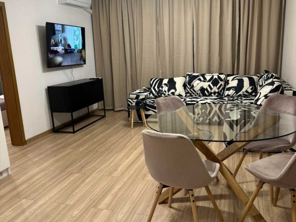 Двустаен апартамент в Банско - 74 кв.м за 1352 €/кв.м - Снимка #1