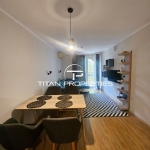 Дава се под наем Двустаен апартамент в Бургас, Център - 70 кв.м за 561 € - Снимка #1