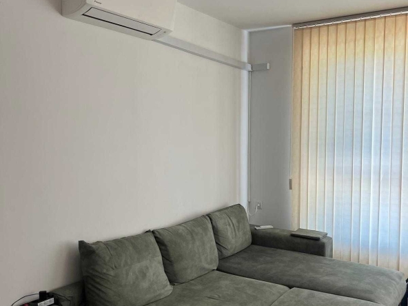 Дава се под наем Тристаен апартамент в Варна, Бриз - 110 кв.м за 800 € - Снимка #1