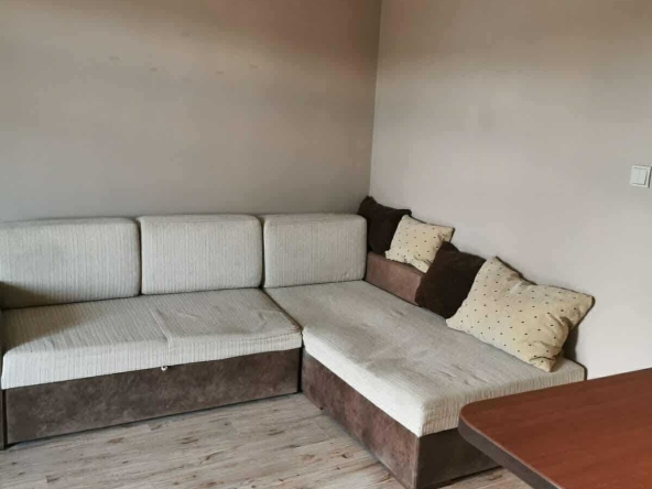 Двустаен апартамент в Търговище, Вароша - 72 кв.м за 1481 €/кв.м - Снимка #1