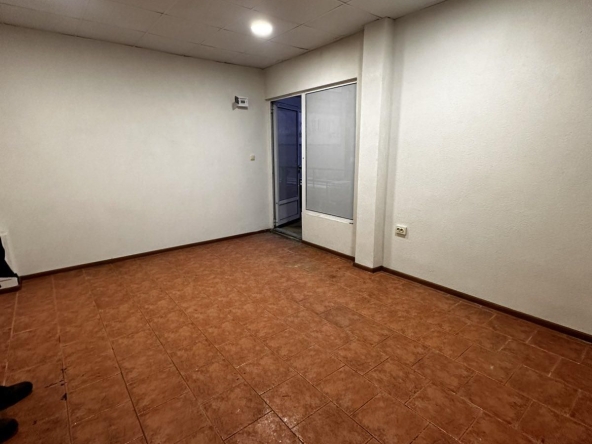 Дава се под наем Офис в София, Люлин 3 - 20 кв.м за 203.49 € - Снимка #1