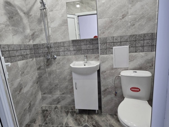 Двустаен апартамент в Шумен, Добруджански - 65 кв.м за 1766 €/кв.м - Снимка #1