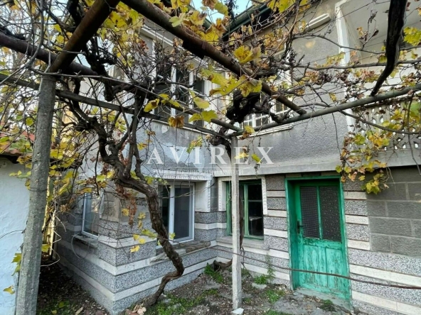 Къща в с. Бяла река, Област Пловдив - 100 кв.м за 256 €/кв.м - Снимка #1