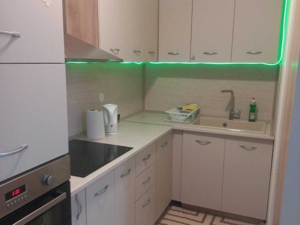 Дава се под наем Двустаен апартамент в Пловдив, Център - 55 кв.м за 300 € - Снимка #1