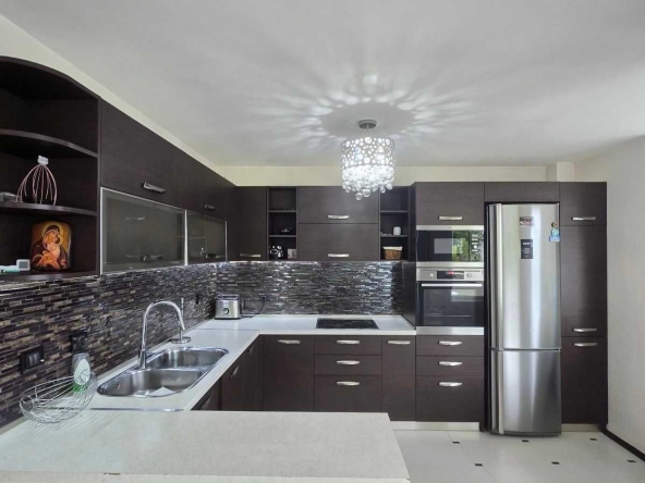 Многостаен апартамент в Благоевград, Баларбаши - 125 кв.м за 1808 €/кв.м - Снимка #1