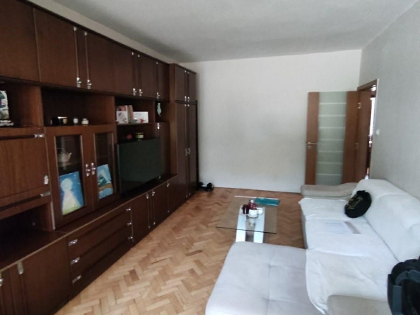 Дава се под наем Двустаен апартамент в София, Борово - 68 кв.м за 800 € - Снимка #1