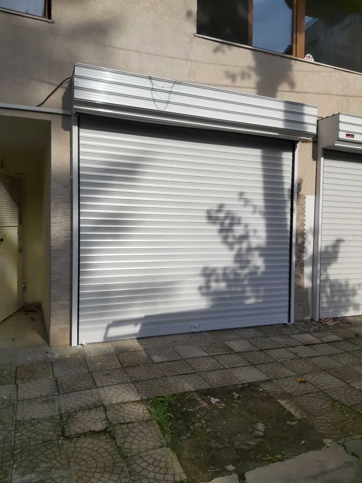 Дава се под наем Гараж / Паркомясто в Варна, Зимно кино Тракия - 18 кв.м за 153 € - Снимка #1