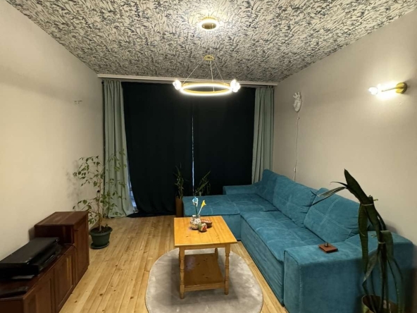 Дава се под наем Четиристаен апартамент в София, Дружба 1 - 100 кв.м за 663 € - Снимка #1