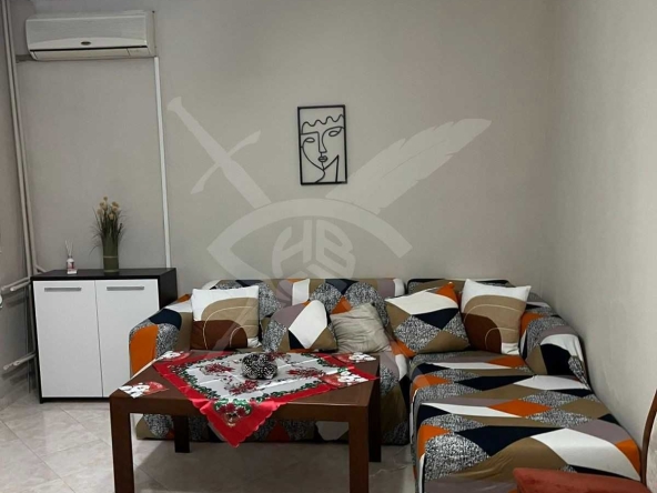 Дава се под наем Тристаен апартамент в Пловдив, Тракия - 60 кв.м за 428.91 € - Снимка #1