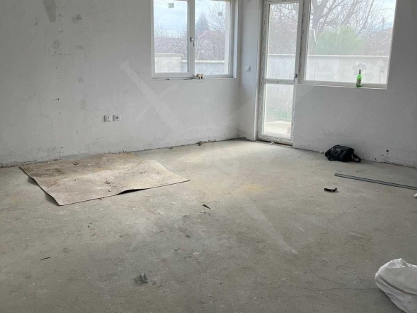 Тристаен апартамент в Пловдив, Беломорски - 122 кв.м за 719 €/кв.м - Снимка #1