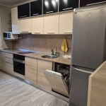 Дава се под наем Тристаен апартамент в София, Павлово - 100 кв.м за 747.66 € - Снимка #1