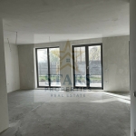 Тристаен апартамент в Варна, м-т Св. Никола - 159 кв.м за 1363 €/кв.м - Снимка #1