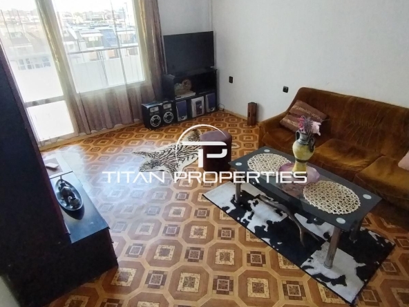 Тристаен апартамент в Бургас, Възраждане - 100 кв.м за 1122 €/кв.м - Снимка #1