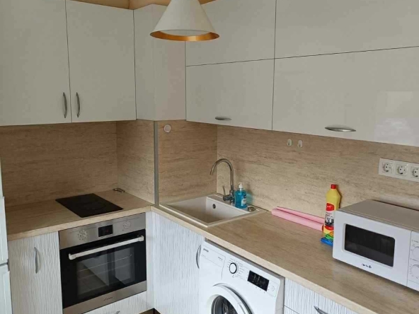 Дава се под наем Едностаен апартамент в София, Младост 4 - 50 кв.м за 509.49 € - Снимка #1