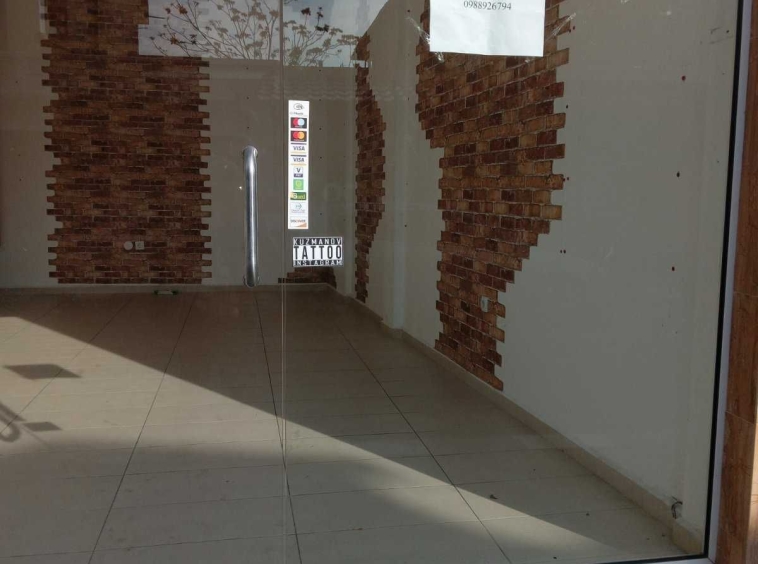 Дава се под наем Магазин в Свети Влас - 30 кв.м за 0.51 € - Снимка #1