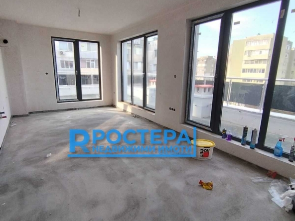 Тристаен апартамент в Търговище, Боровец - 100 кв.м за 764 €/кв.м - Снимка #1