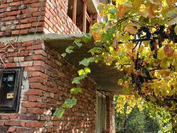 Къща в Своге - 120 кв.м за 1275 €/кв.м - Снимка #1