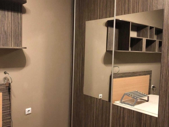 Дава се под наем Двустаен апартамент в София, Зона Б-19 - 75 кв.м за 423.81 € - Снимка #1