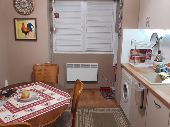 Тристаен апартамент в Пловдив, Христо Смирненски - 92 кв.м за 804 €/кв.м - Снимка #1
