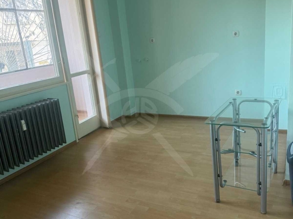 Дава се под наем Офис в Пловдив, Център - 65 кв.м за 448.8 € - Снимка #1