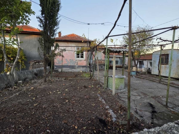 Къща в с. Бяла река, Област Пловдив - 120 кв.м за 149 €/кв.м - Снимка #1