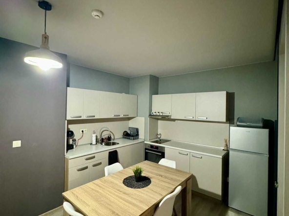 Дава се под наем Двустаен апартамент в София, Витоша - 65 кв.м за 549 € - Снимка #1