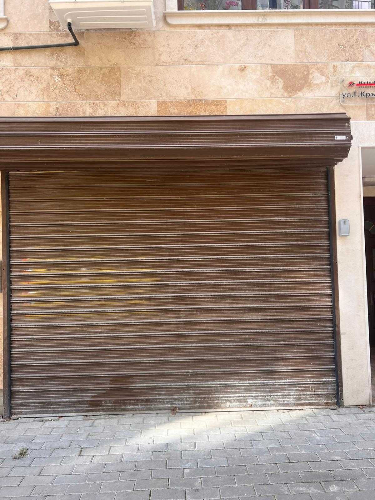 Дава се под наем Гараж / Паркомясто в Варна, Лятно кино Тракия - 30 кв.м за 199.41 € - Снимка #1