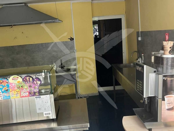 Магазин в Бургас, Меден рудник - зона А - 36 кв.м за 213 €/кв.м - Снимка #1