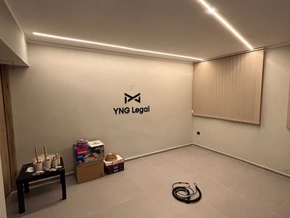 Дава се под наем Офис в София, Център - 30 кв.м за 408 € - Снимка #1