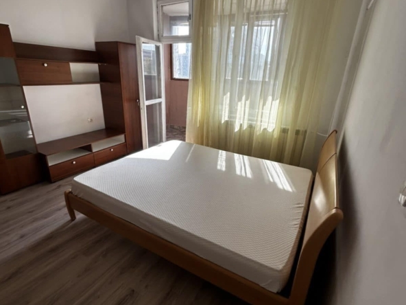 Дава се под наем Едностаен апартамент в София, Полигона - 57 кв.м за 407.49 € - Снимка #1