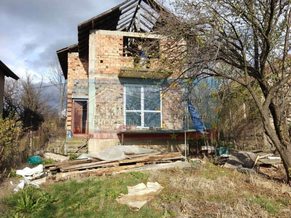 Къща в с. Големо Бучино, Област Перник - 100 кв.м за 229 €/кв.м - Снимка #1