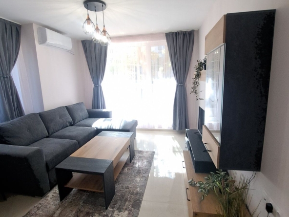 Дава се под наем Двустаен апартамент в Пловдив, Сточна гара - 54 кв.м за 382.5 € - Снимка #1