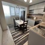 Тристаен апартамент в Плевен, 9-ти квартал - 72 кв.м за 992 €/кв.м - Снимка #1