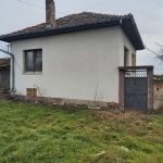 Къща в с. Вълчитрън, Област Плевен - 120 кв.м за 119 €/кв.м - Снимка #1