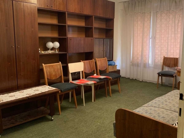 Двустаен апартамент в Казанлък - 65 кв.м за 662 €/кв.м - Снимка #1