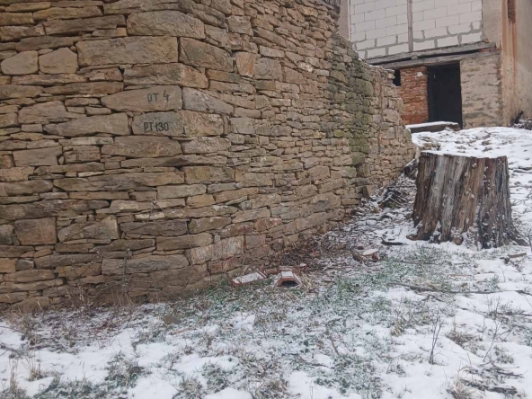 Къща в Луковит - 200 кв.м за 128 €/кв.м - Снимка #1