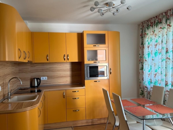 Тристаен апартамент в к.к. Слънчев бряг - 100 кв.м за 628 €/кв.м - Снимка #1