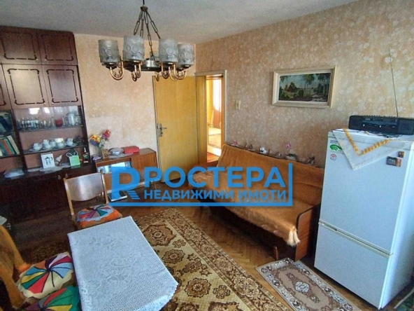 Четиристаен апартамент в Търговище, Център - 95 кв.м за 537 €/кв.м - Снимка #1