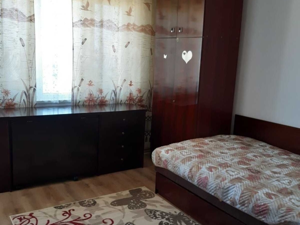 Дава се под наем Двустаен апартамент в Варна, Базар Левски - 50 кв.м за 163.2 € - Снимка #1