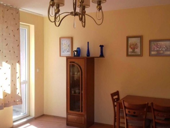 Дава се под наем Едностаен апартамент в Варна, Левски - 34 кв.м за 348.84 € - Снимка #1