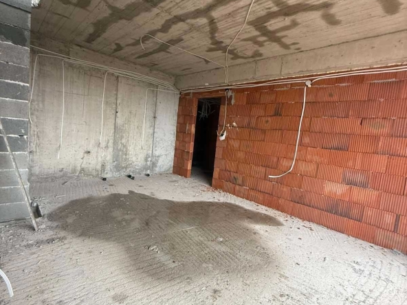 Тристаен апартамент в Пловдив, Беломорски - 95 кв.м за 664 €/кв.м - Снимка #1