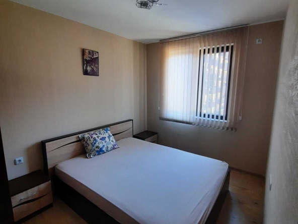 Тристаен апартамент в Пловдив, Южен - 70 кв.м за 1130 €/кв.м - Снимка #1