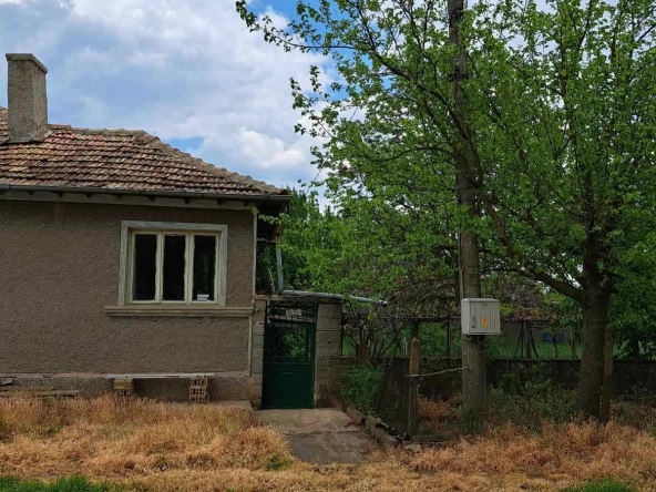 Къща в с. Доброплодно, Област Варна - 180 кв.м за 145 €/кв.м - Снимка #1