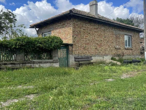 Къща в с. Генерал Колево, Област Варна - 70 кв.м за 146 €/кв.м - Снимка #1