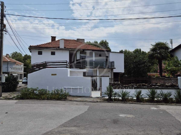 Къща в с. Първенец, Област Пловдив - 157 кв.м за 602 €/кв.м - Снимка #1