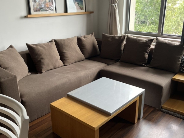 Дава се под наем Двустаен апартамент в Пловдив, Център - 67 кв.м за 558.45 € - Снимка #1