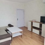 Дава се под наем Тристаен апартамент в Търговище, Център - 80 кв.м за 336.6 € - Снимка #1