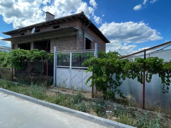 Къща в с. Микрево, Област Благоевград - 100 кв.м за 332 €/кв.м - Снимка #1