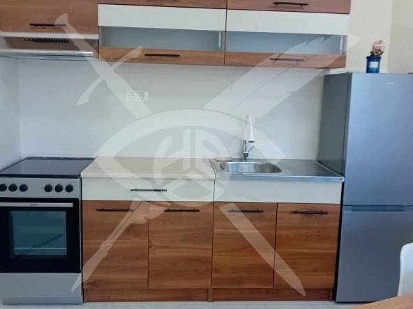 Дава се под наем Тристаен апартамент в Варна, Бриз - 86 кв.м за 648.21 € - Снимка #1