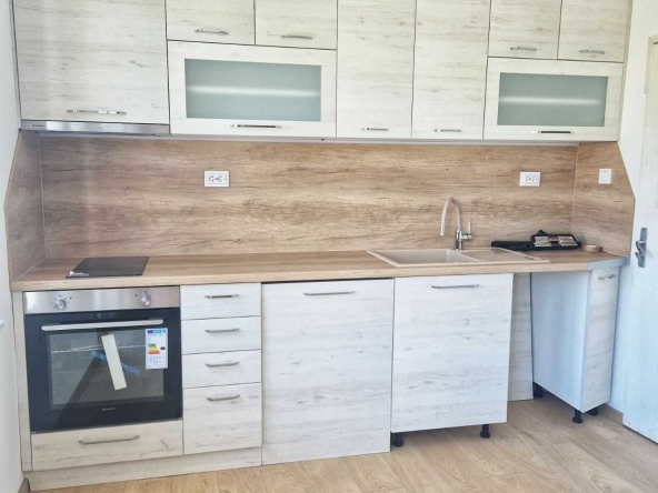 Четиристаен апартамент в Асеновград - 97 кв.м за 789 €/кв.м - Снимка #1